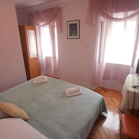Peter Guest house 2*