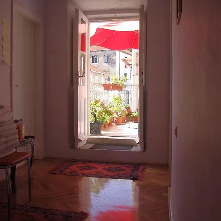 Peter Guest house 2*